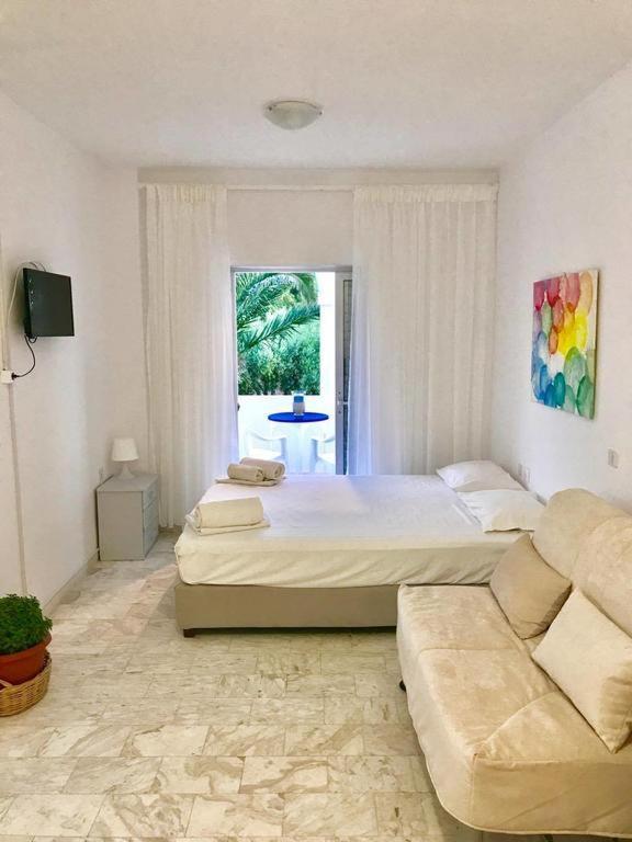 Haus Risos Next Generation Apartment โตโรนี ภายนอก รูปภาพ