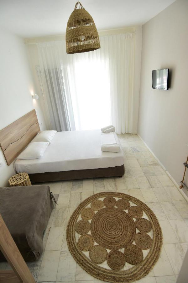Haus Risos Next Generation Apartment โตโรนี ภายนอก รูปภาพ