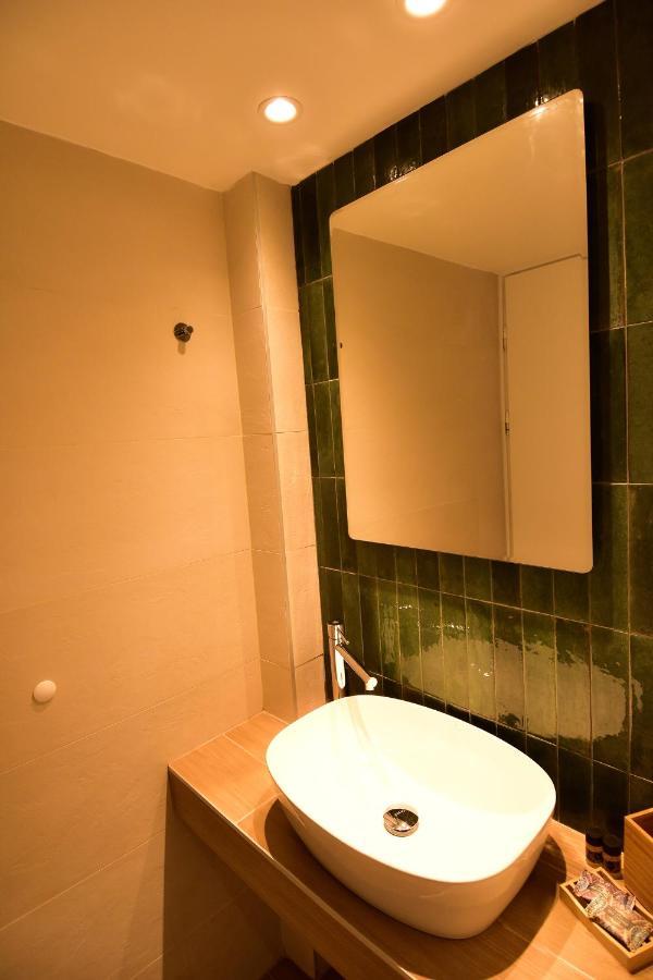 Haus Risos Next Generation Apartment โตโรนี ภายนอก รูปภาพ