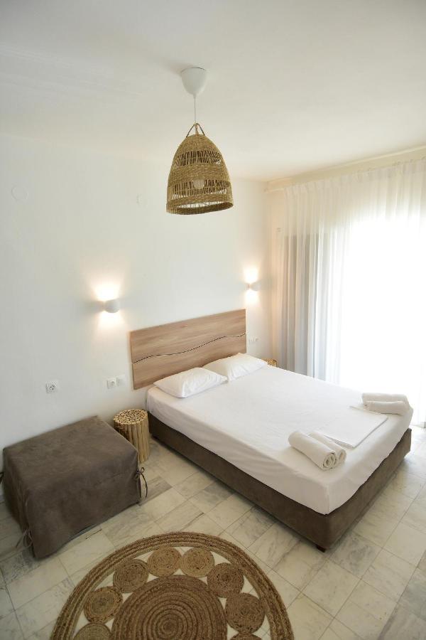 Haus Risos Next Generation Apartment โตโรนี ภายนอก รูปภาพ
