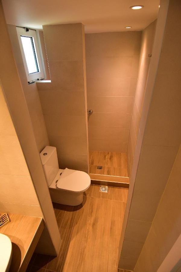 Haus Risos Next Generation Apartment โตโรนี ภายนอก รูปภาพ